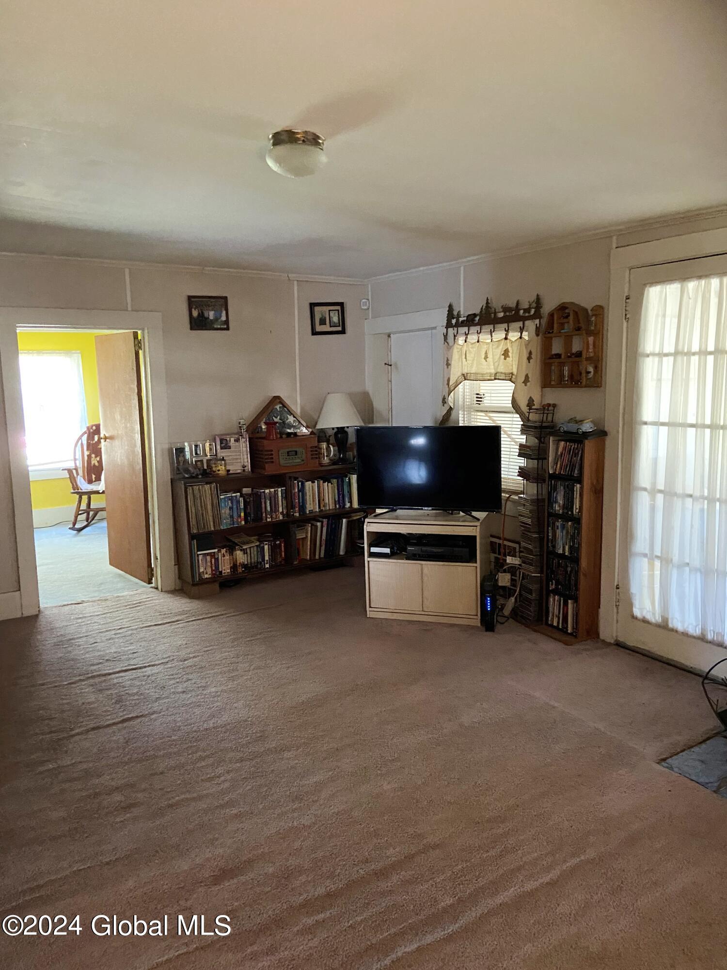 408 Reynolds Road Moreau NY 12828