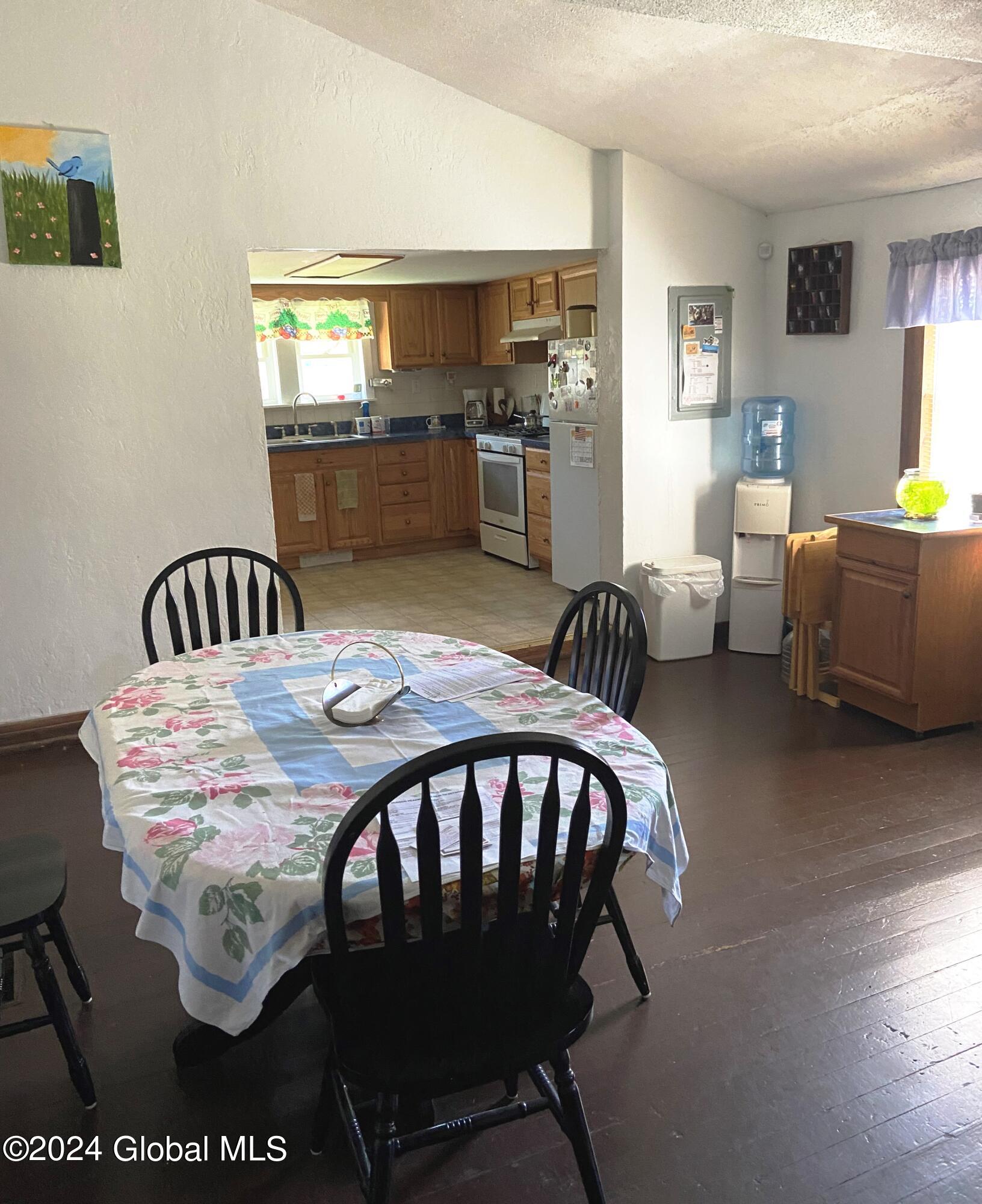 408 Reynolds Road Moreau NY 12828