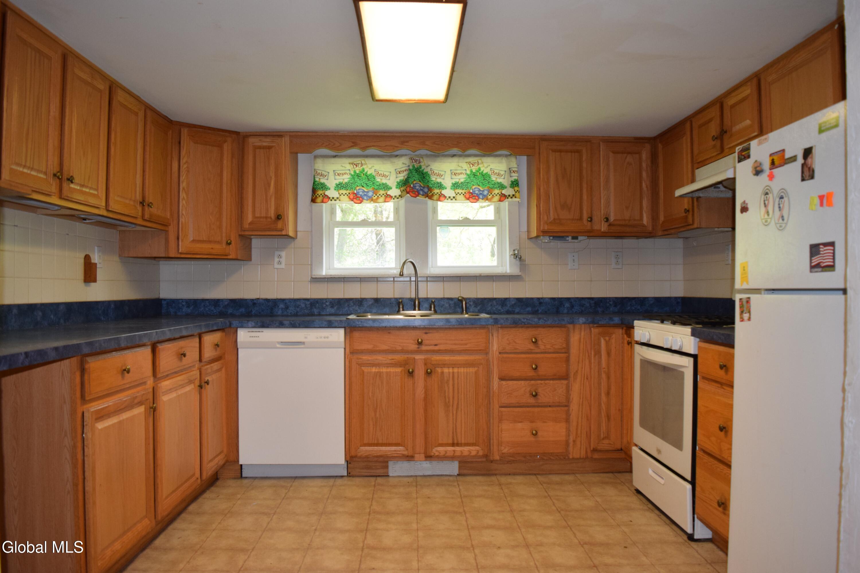 408 Reynolds Road Moreau NY 12828