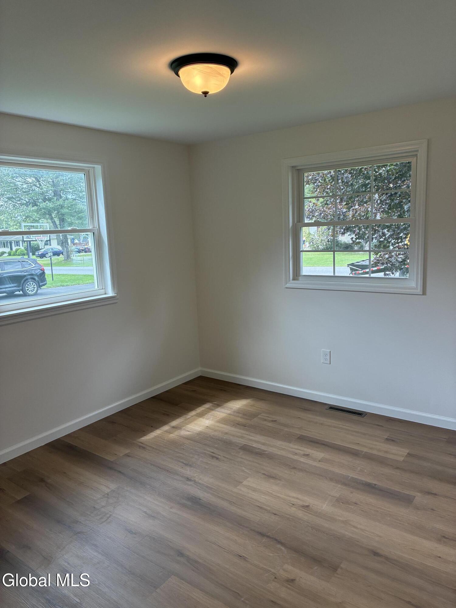 18 Walter Road Troy NY 12180