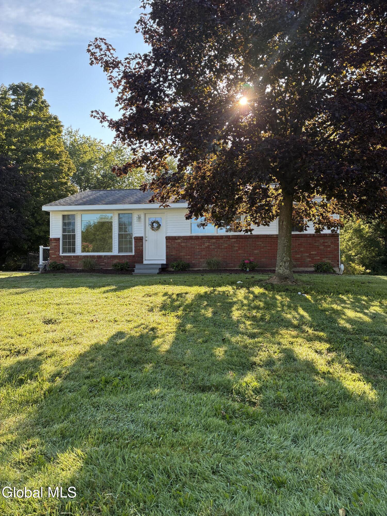18 Walter Road Troy NY 12180