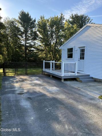 18 Walter Road Troy NY 12180