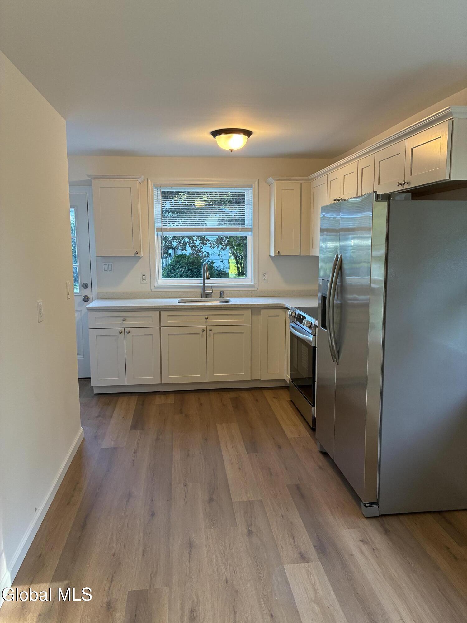 18 Walter Road Troy NY 12180