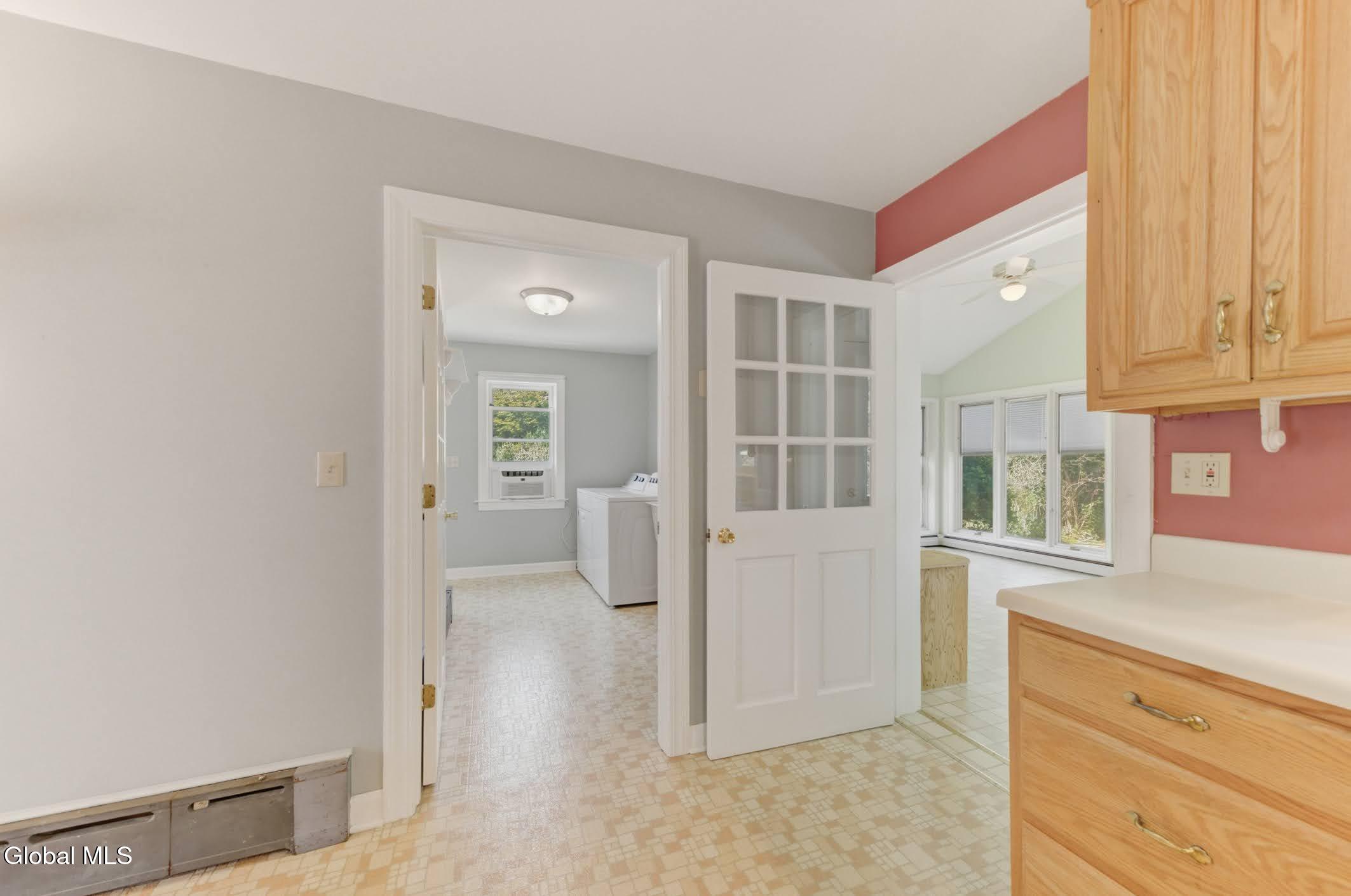 54 Willow Street Guilderland NY 12084