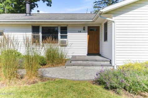 54 Willow Street Guilderland NY 12084