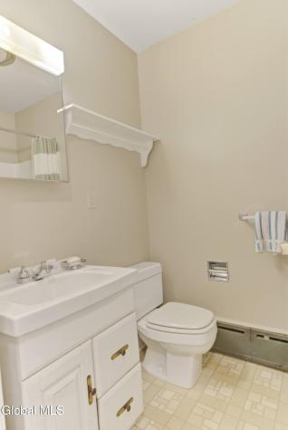 54 Willow Street Guilderland NY 12084