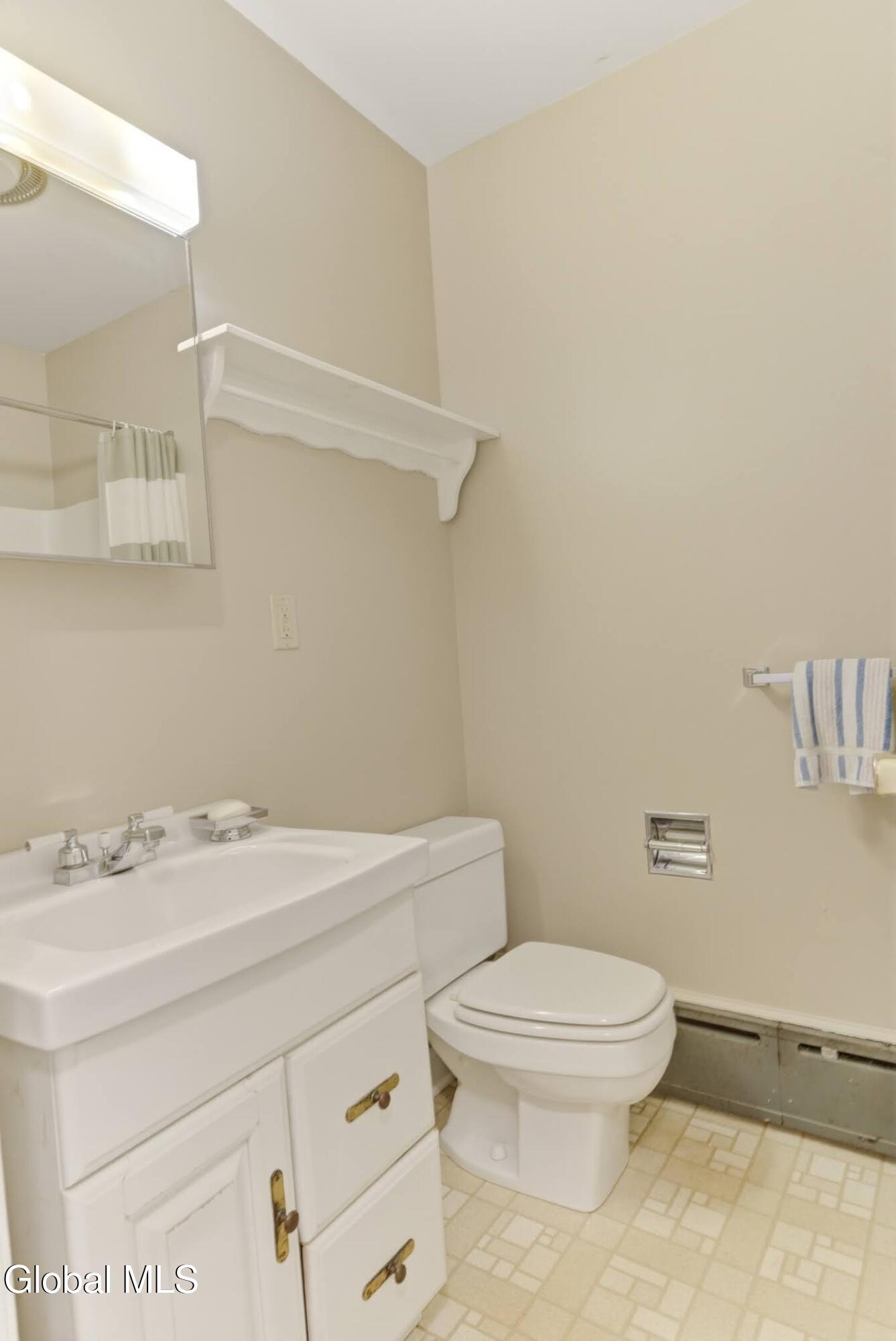 54 Willow Street Guilderland NY 12084