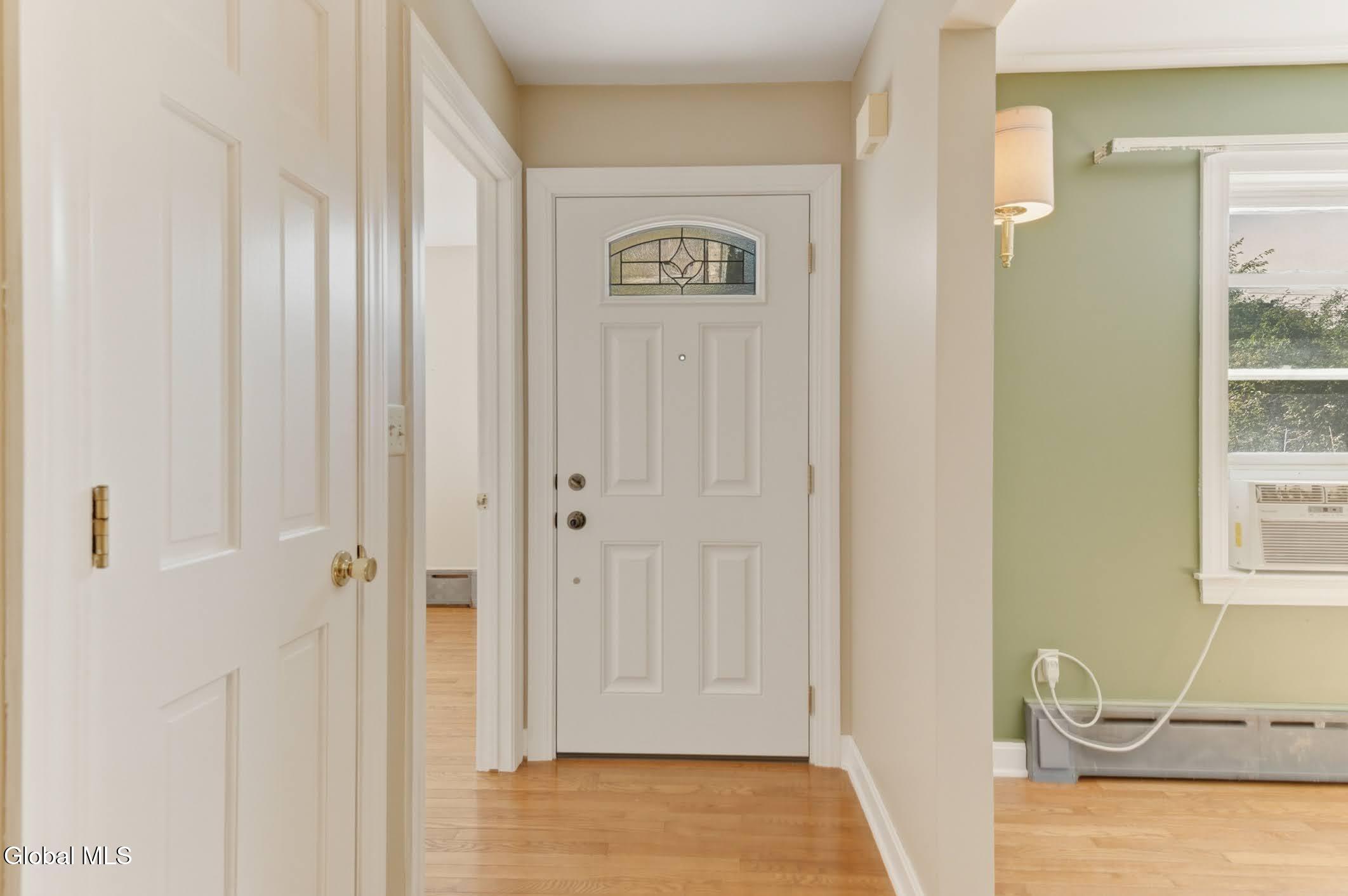 54 Willow Street Guilderland NY 12084