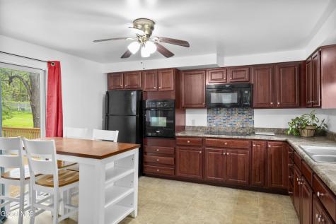 33 Harris Avenue Ravena NY 12143