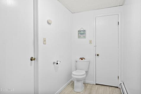 33 Harris Avenue Ravena NY 12143