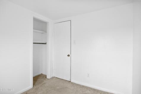 33 Harris Avenue Ravena NY 12143