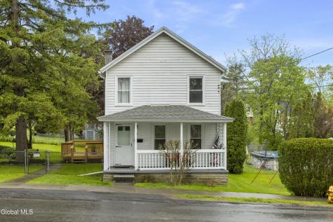33 Harris Avenue Ravena NY 12143