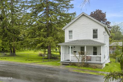 33 Harris Avenue Ravena NY 12143
