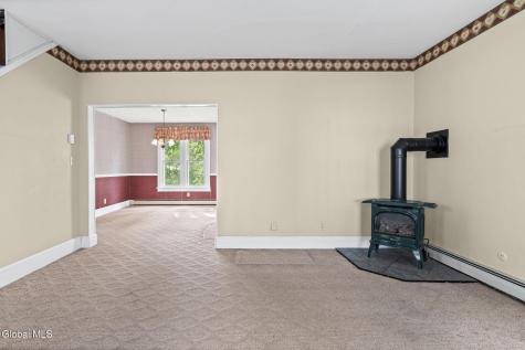 128 Grand Street Altamont NY 12009