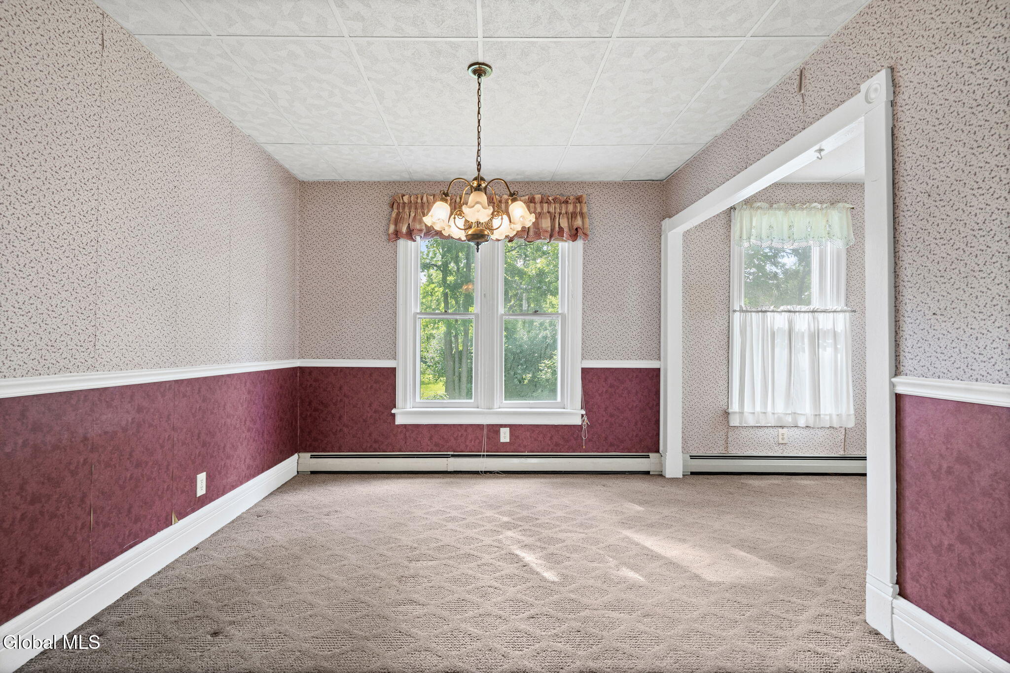 128 Grand Street Altamont NY 12009