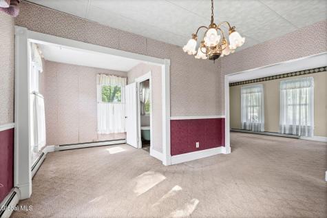 128 Grand Street Altamont NY 12009