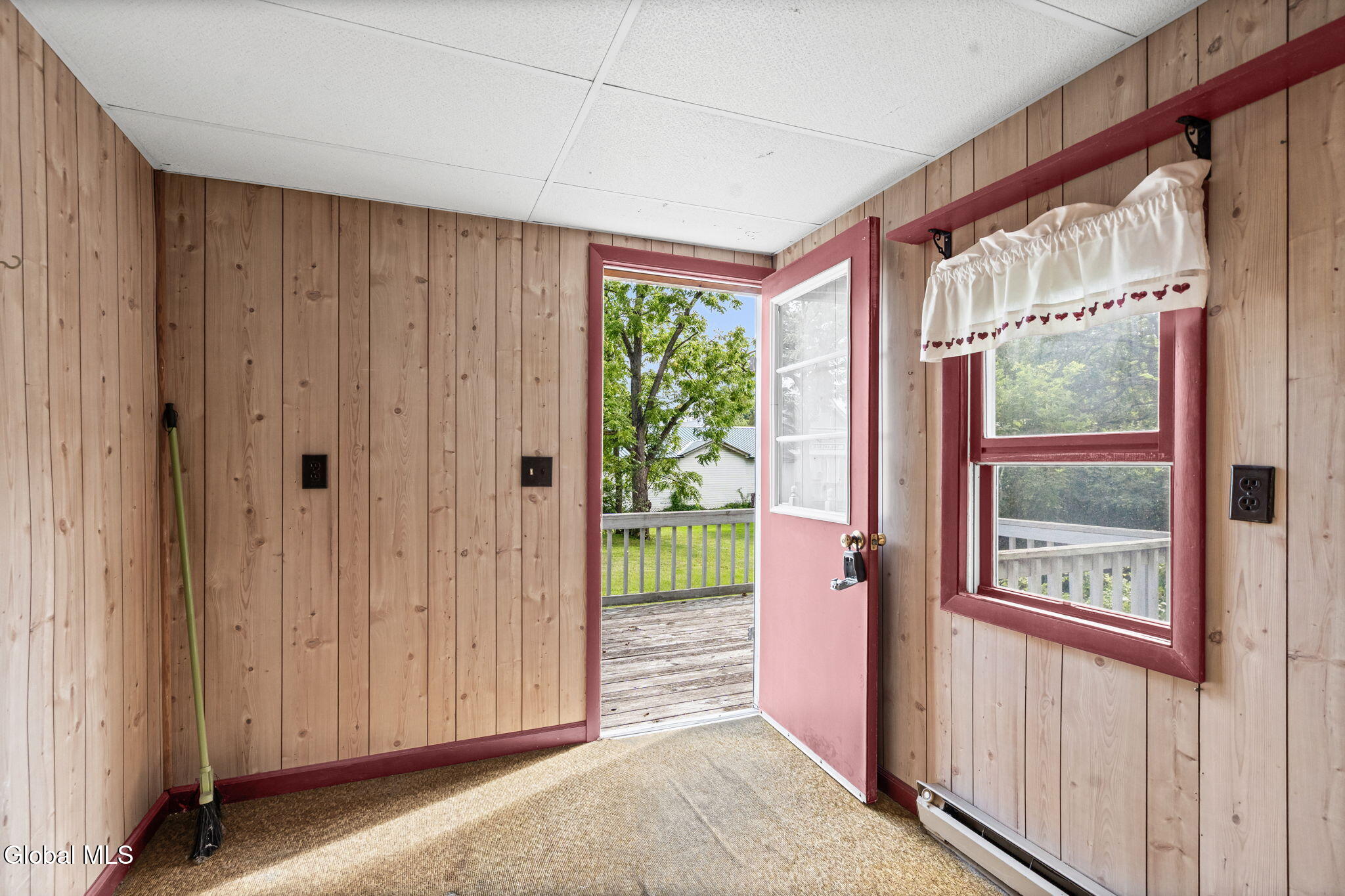 128 Grand Street Altamont NY 12009