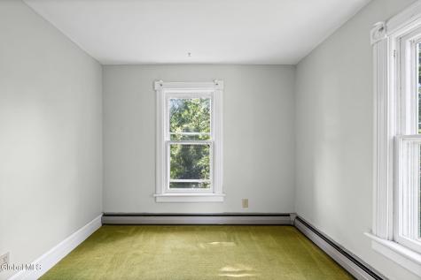 128 Grand Street Altamont NY 12009