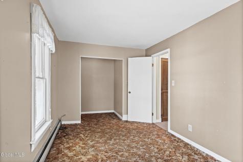 128 Grand Street Altamont NY 12009