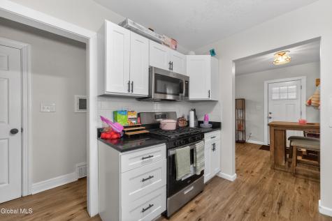 57 Spring Road Schenectady NY 12302