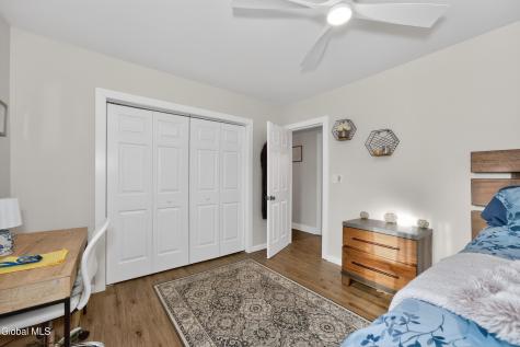 57 Spring Road Schenectady NY 12302