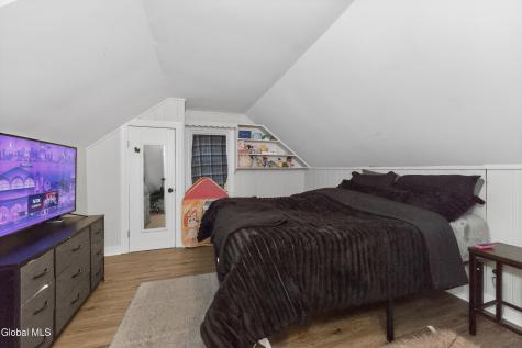 57 Spring Road Schenectady NY 12302