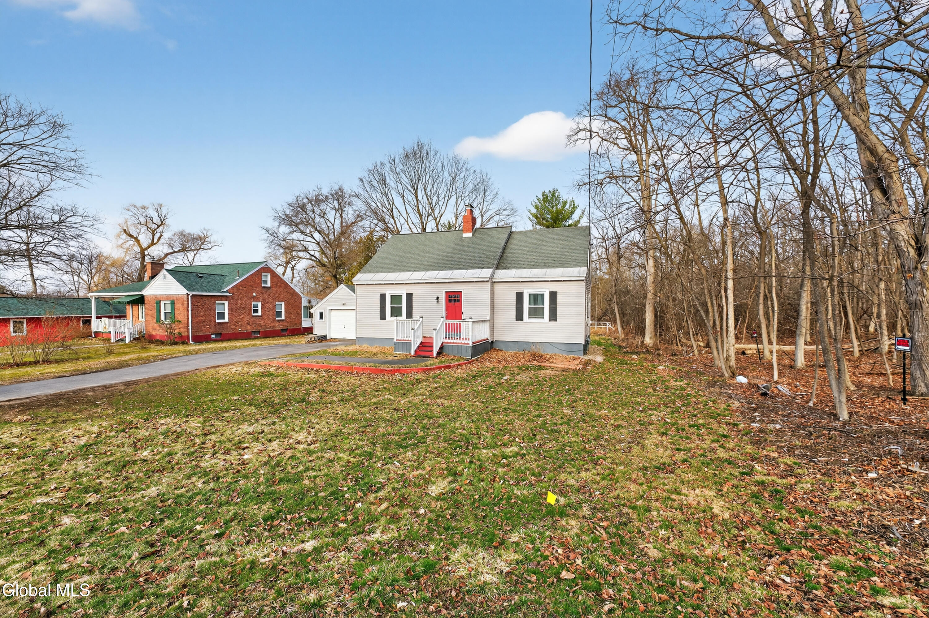 57 Spring Road Schenectady NY 12302