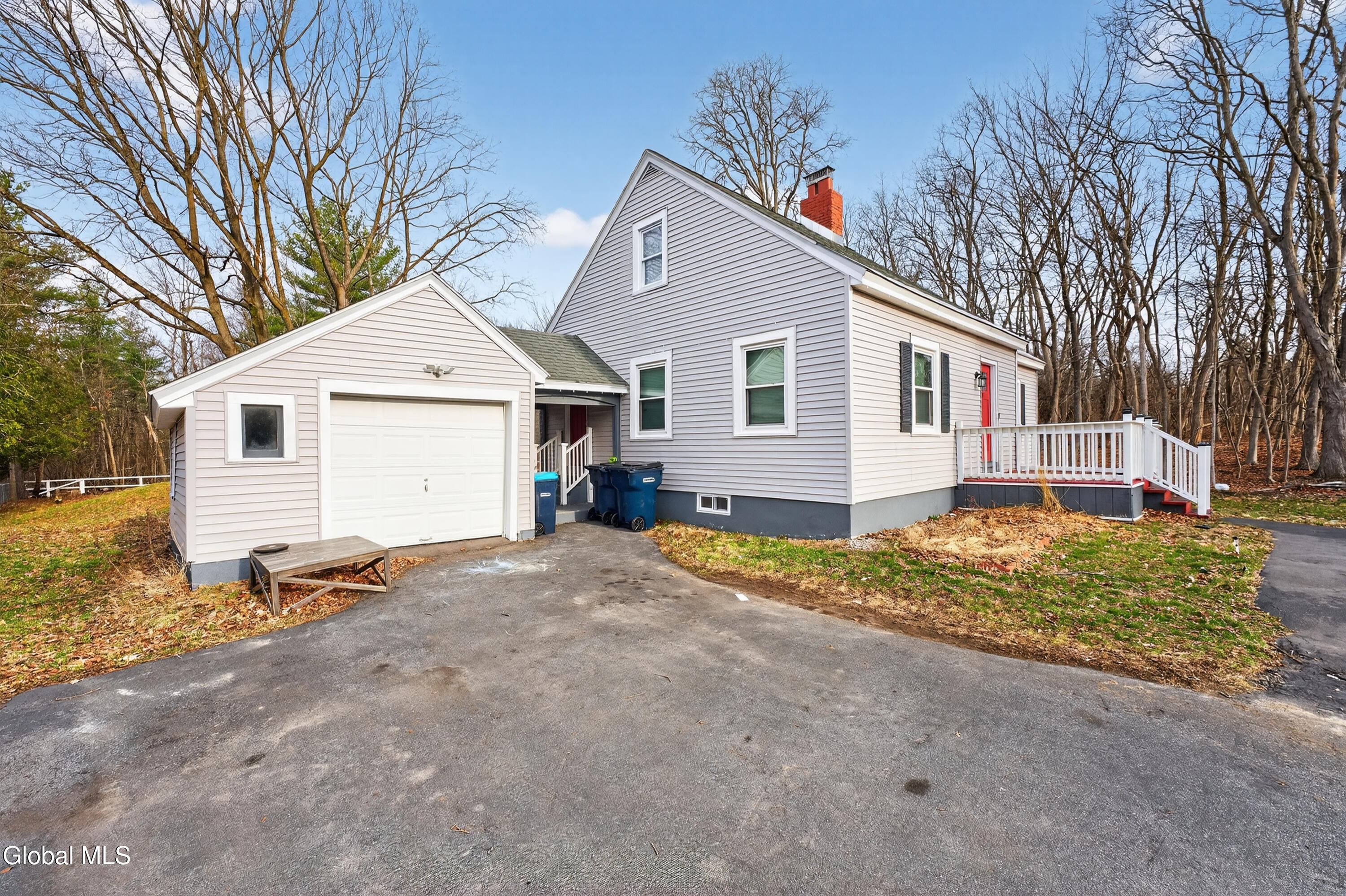57 Spring Road Schenectady NY 12302