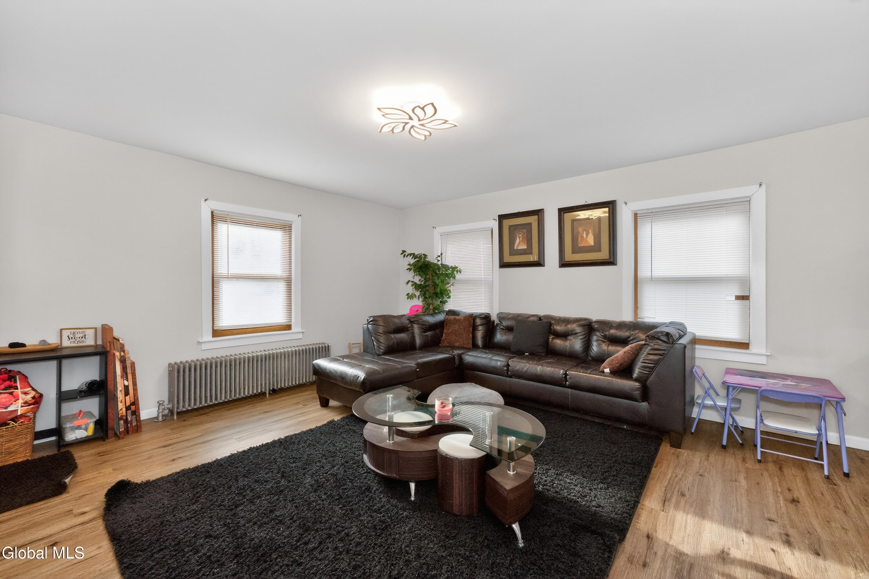 57 Spring Road Schenectady NY 12302