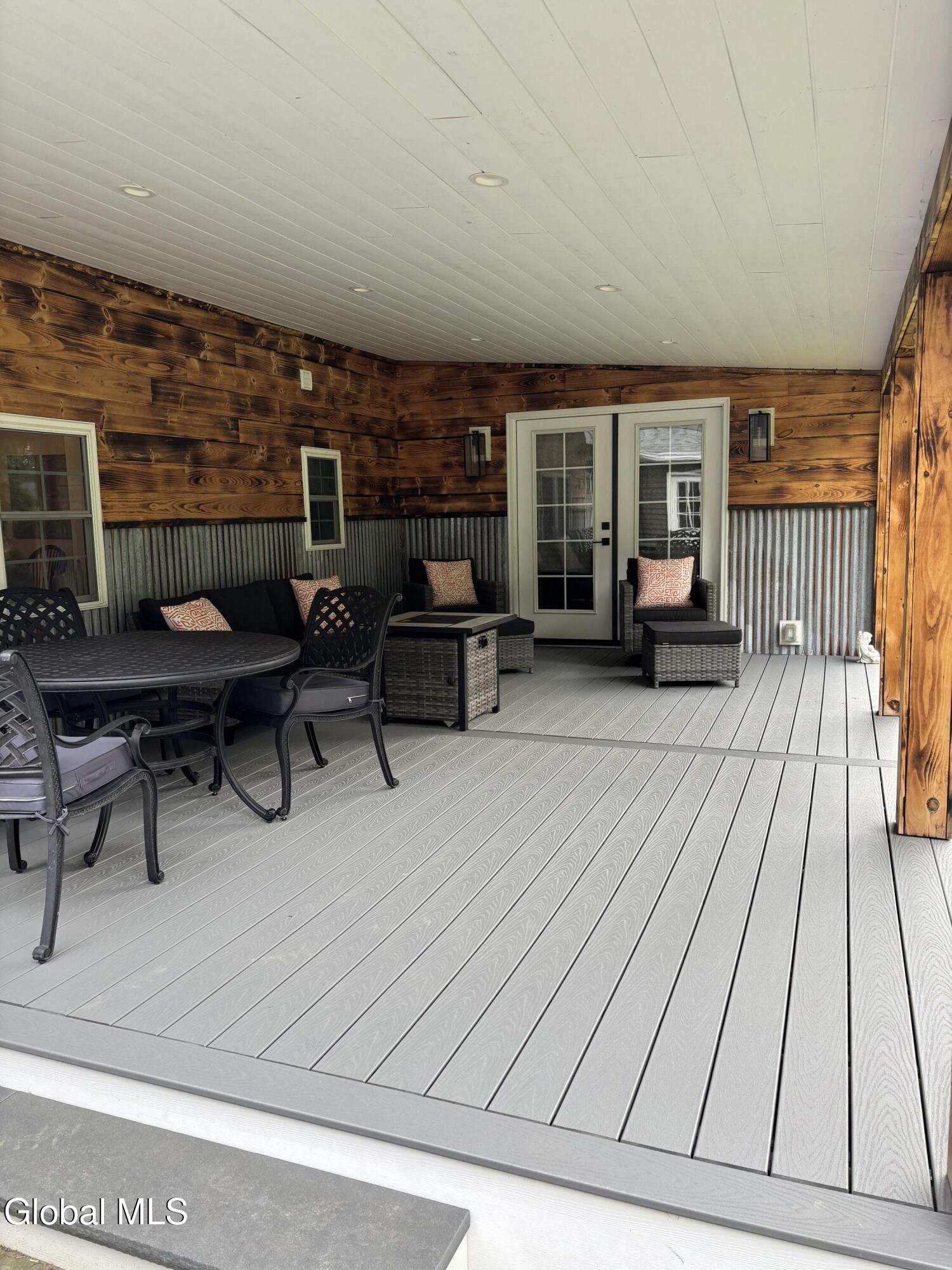204 Luther Road East Greenbush NY 12061