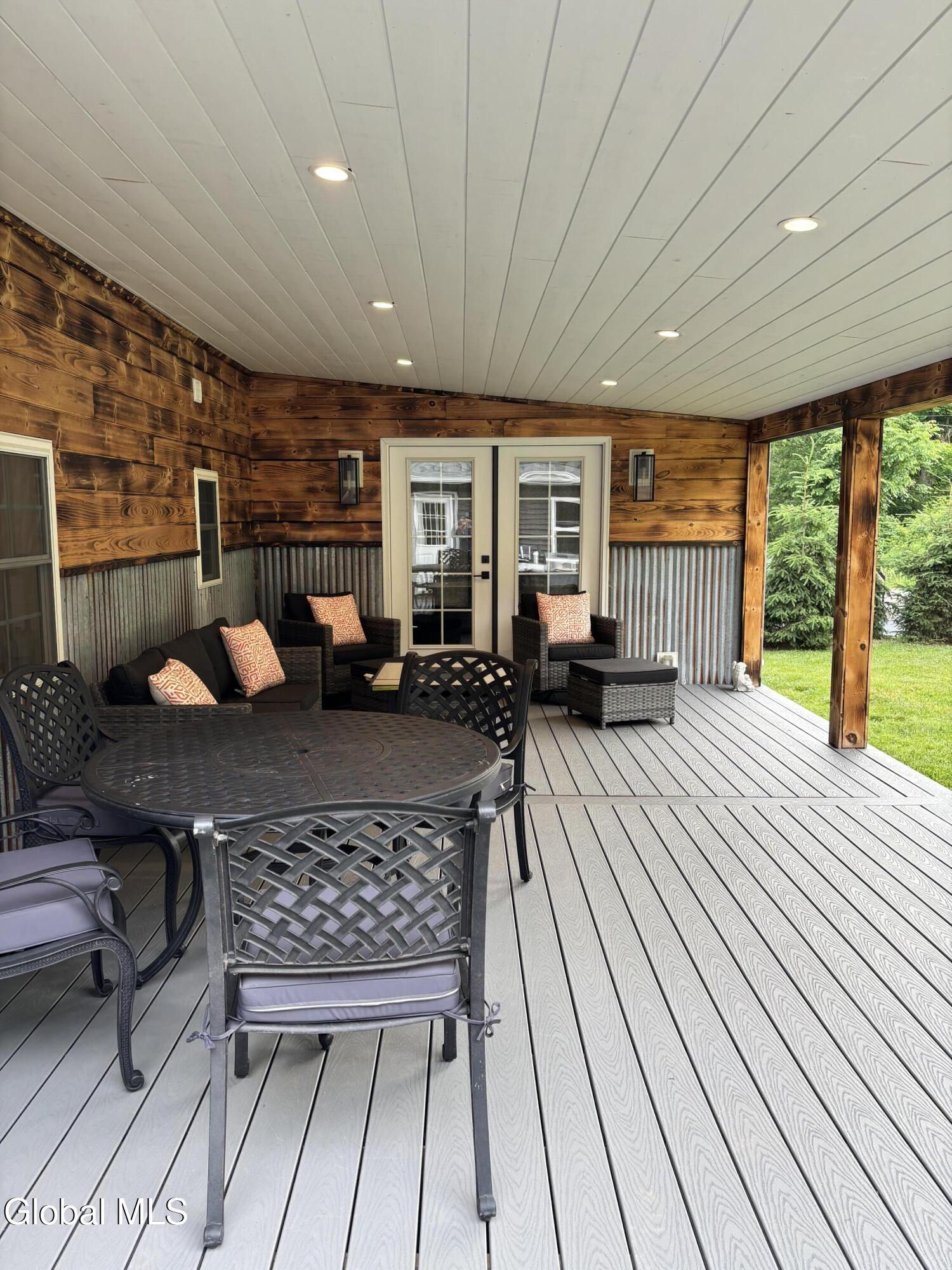 204 Luther Road East Greenbush NY 12061