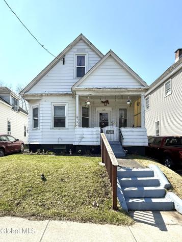 826 Salina Street Schenectady NY 12308
