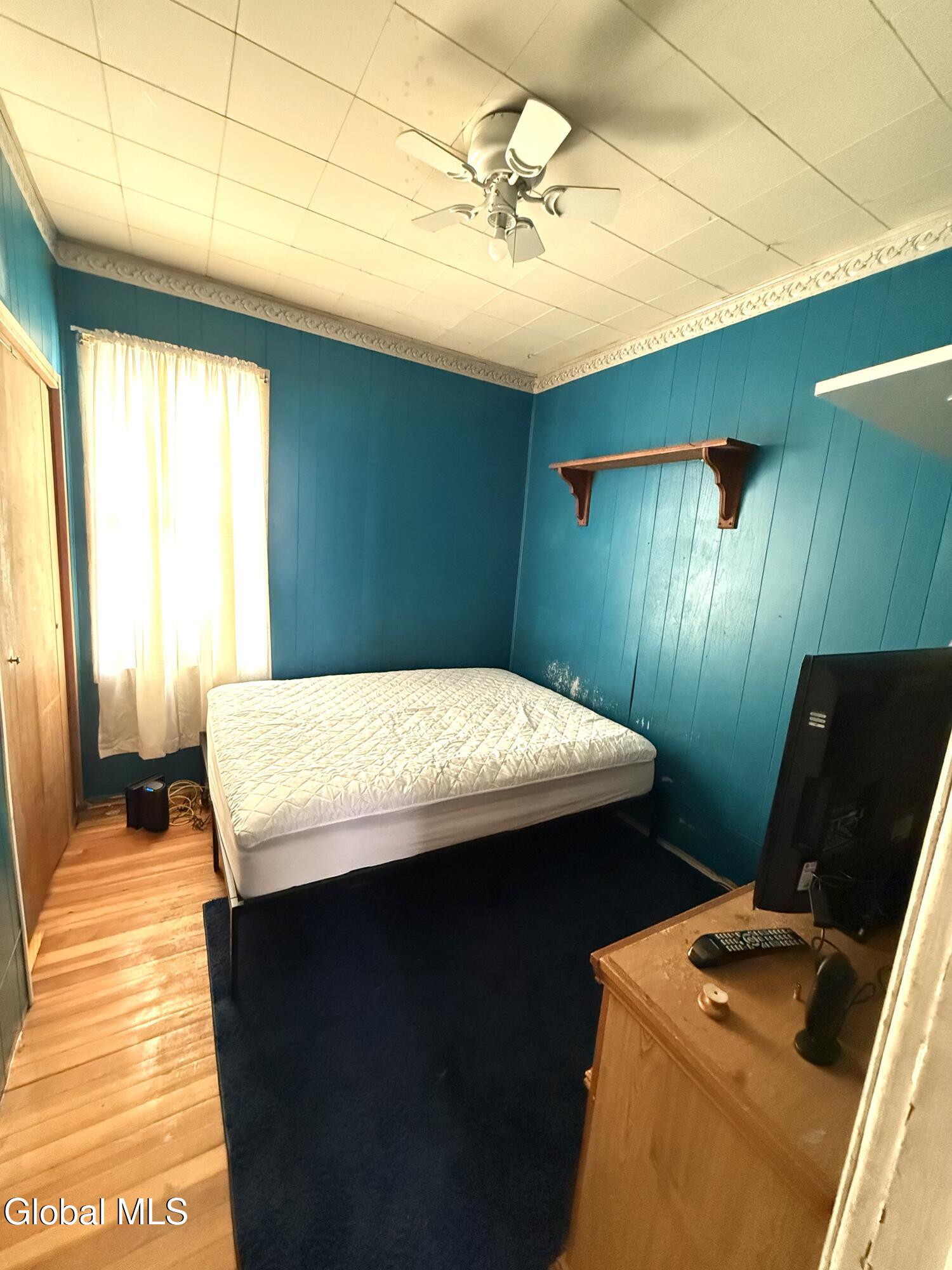 826 Salina Street Schenectady NY 12308