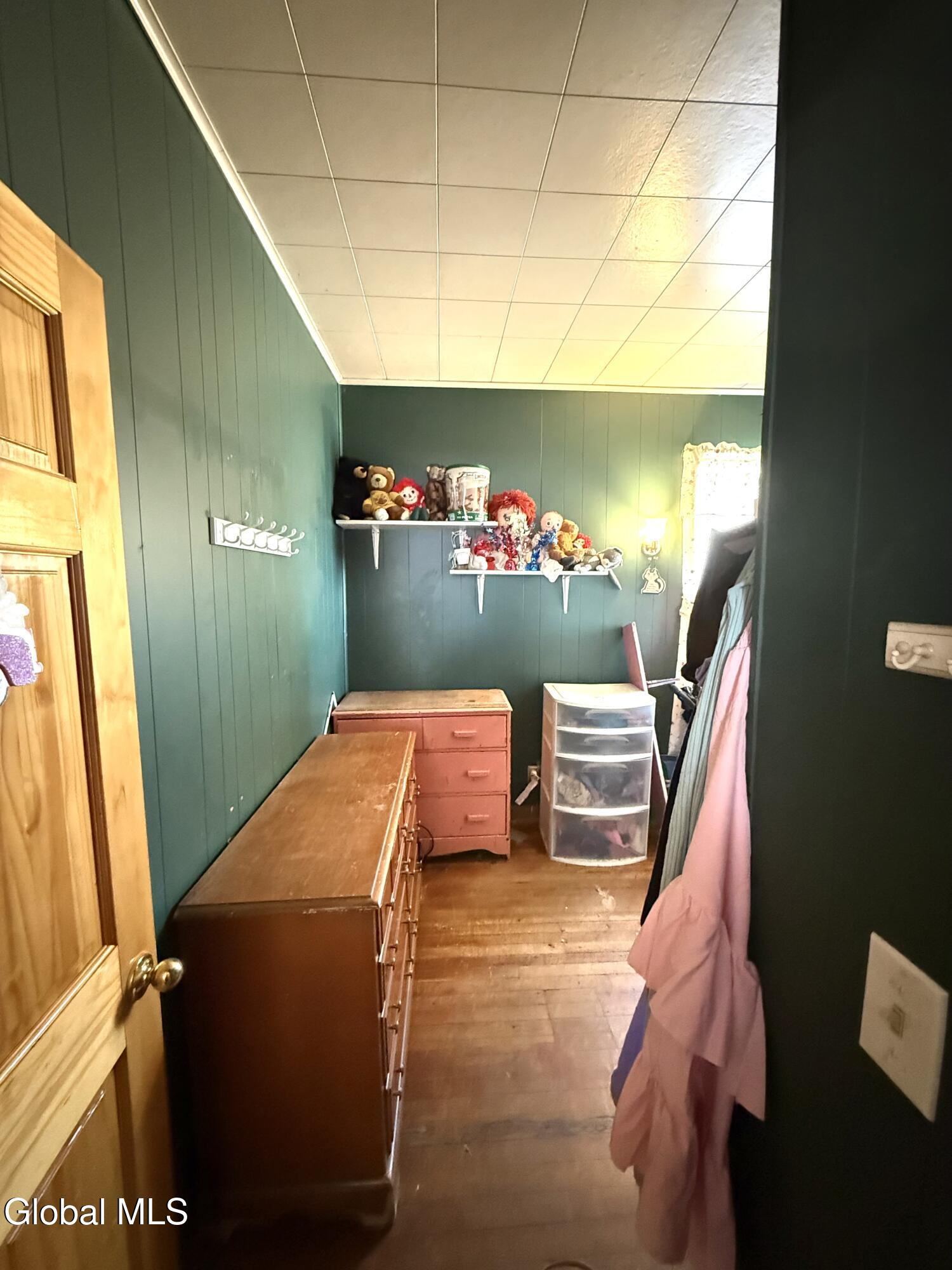 826 Salina Street Schenectady NY 12308