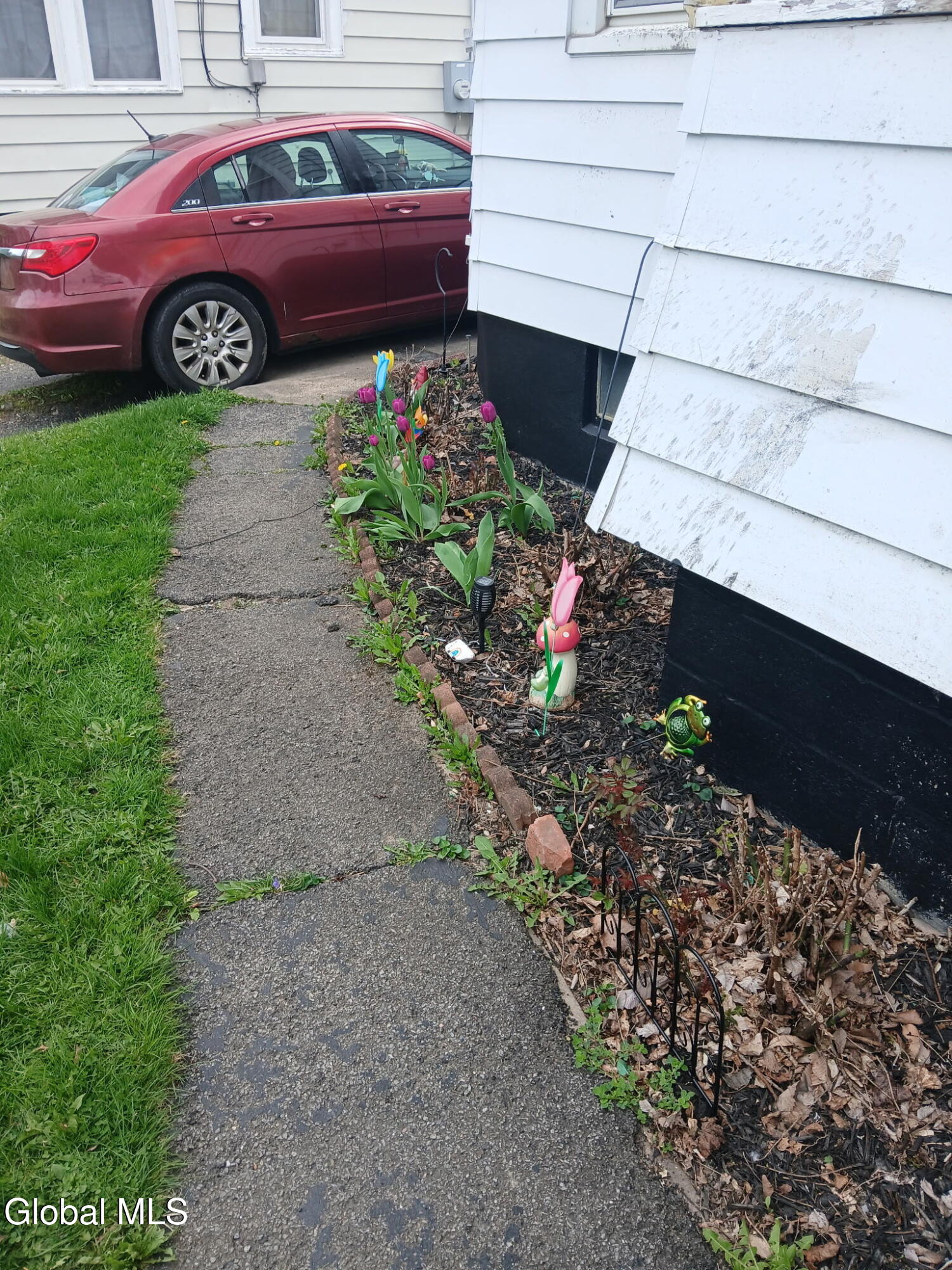 826 Salina Street Schenectady NY 12308