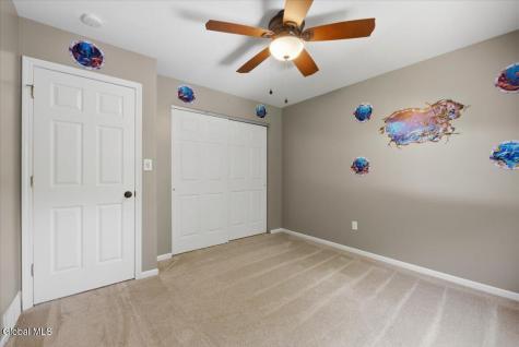 6 Wildwood Lane Selkirk NY 12158