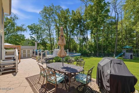 6 Wildwood Lane Selkirk NY 12158