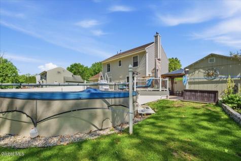6 Wildwood Lane Selkirk NY 12158