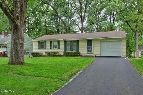 9 Prospect Drive Saratoga Springs NY 12866