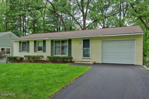 9 Prospect Drive Saratoga Springs NY 12866