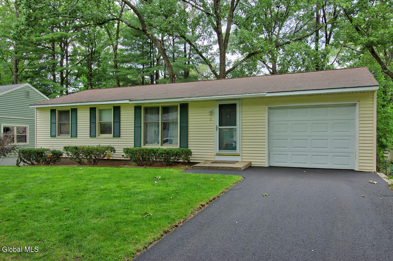 9 Prospect Drive Saratoga Springs NY 12866