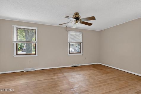 9 Prospect Drive Saratoga Springs NY 12866