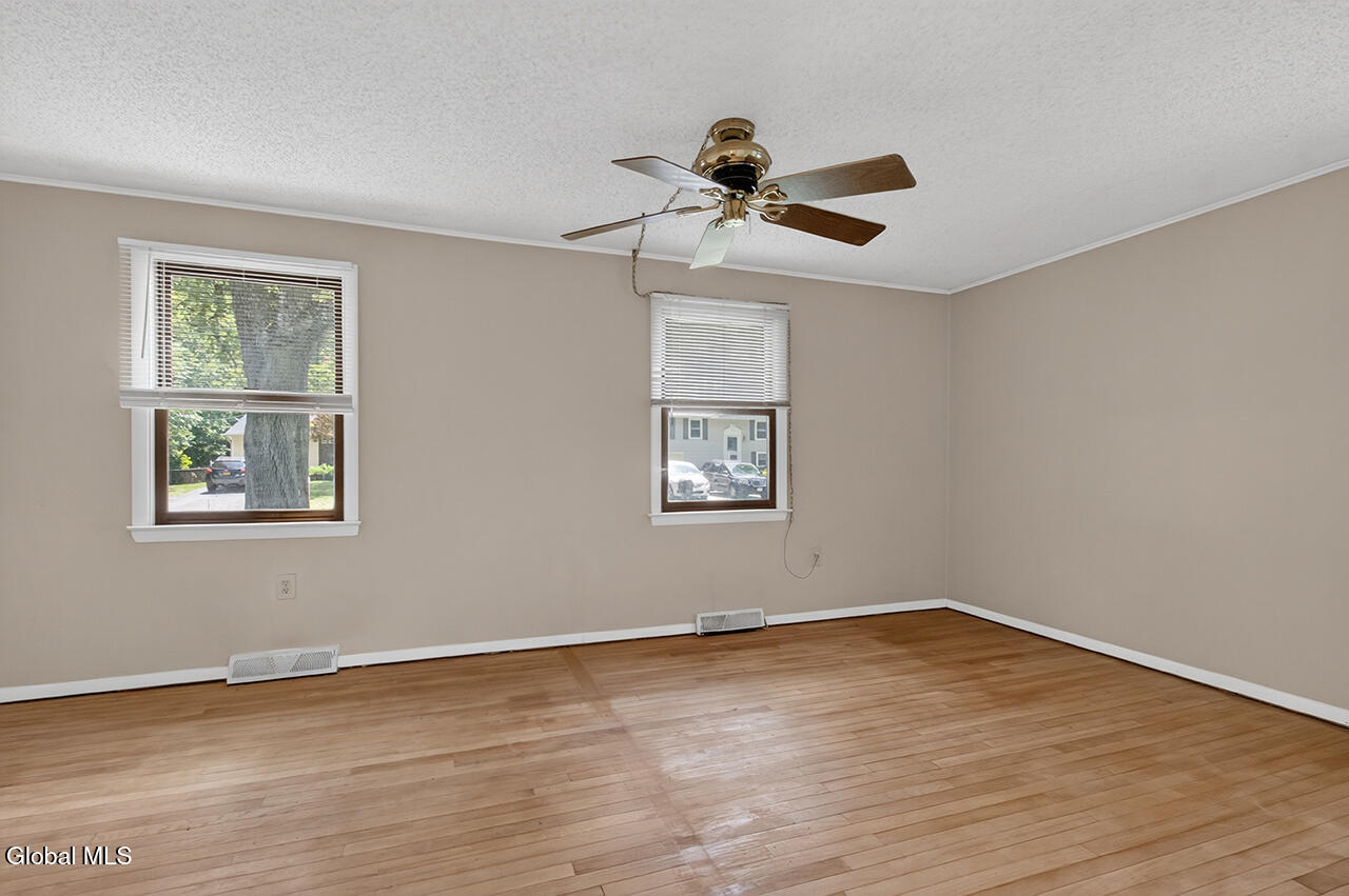 9 Prospect Drive Saratoga Springs NY 12866