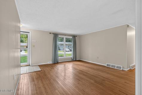 9 Prospect Drive Saratoga Springs NY 12866