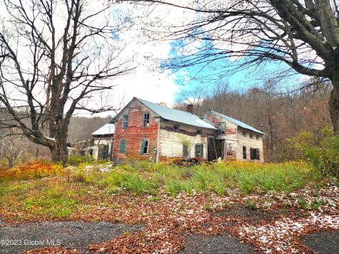 172 Mace Hill Road Middleburgh NY 12122
