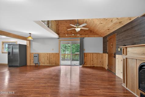 11 Lakeview Terrace Hadley NY 12835