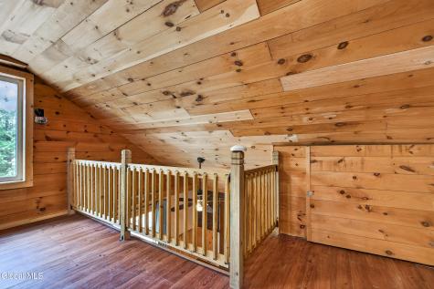 11 Lakeview Terrace Hadley NY 12835