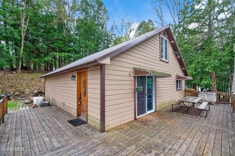 11 Lakeview Terrace Hadley NY 12835