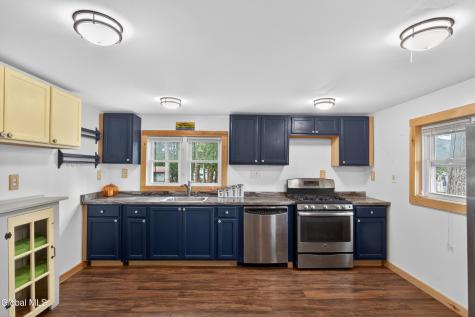 11 Lakeview Terrace Hadley NY 12835
