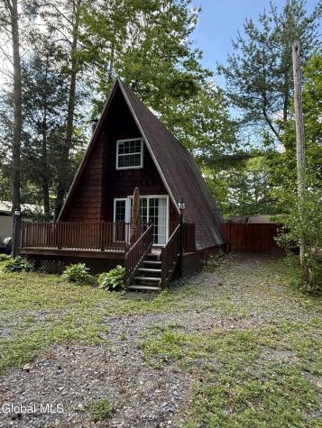 103 Florence Avenue Northampton NY 12117